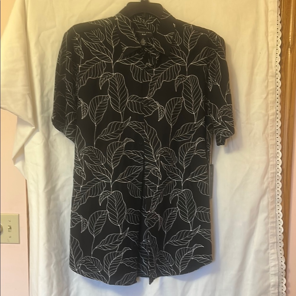 Shaquille O’Neal Casual Button Down Shirt